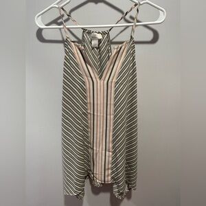 The Loft Women’s Tank Top